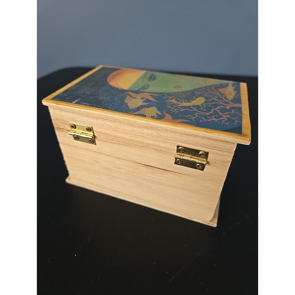 Wood Wooden Trinket Jewelry Box  5" Long‎ - Picture 4 of 10